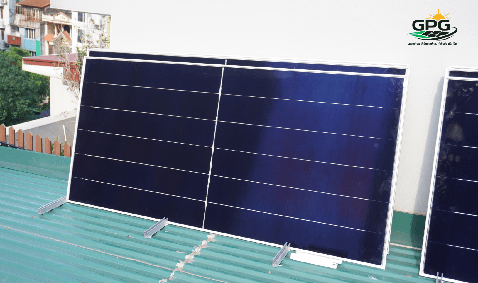 Sleek solar panels on a suburban home roof