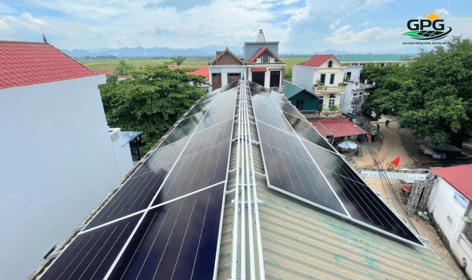 Nghị định mới khuyến khích hộ gia đình lắp đặt điện mặt trời
