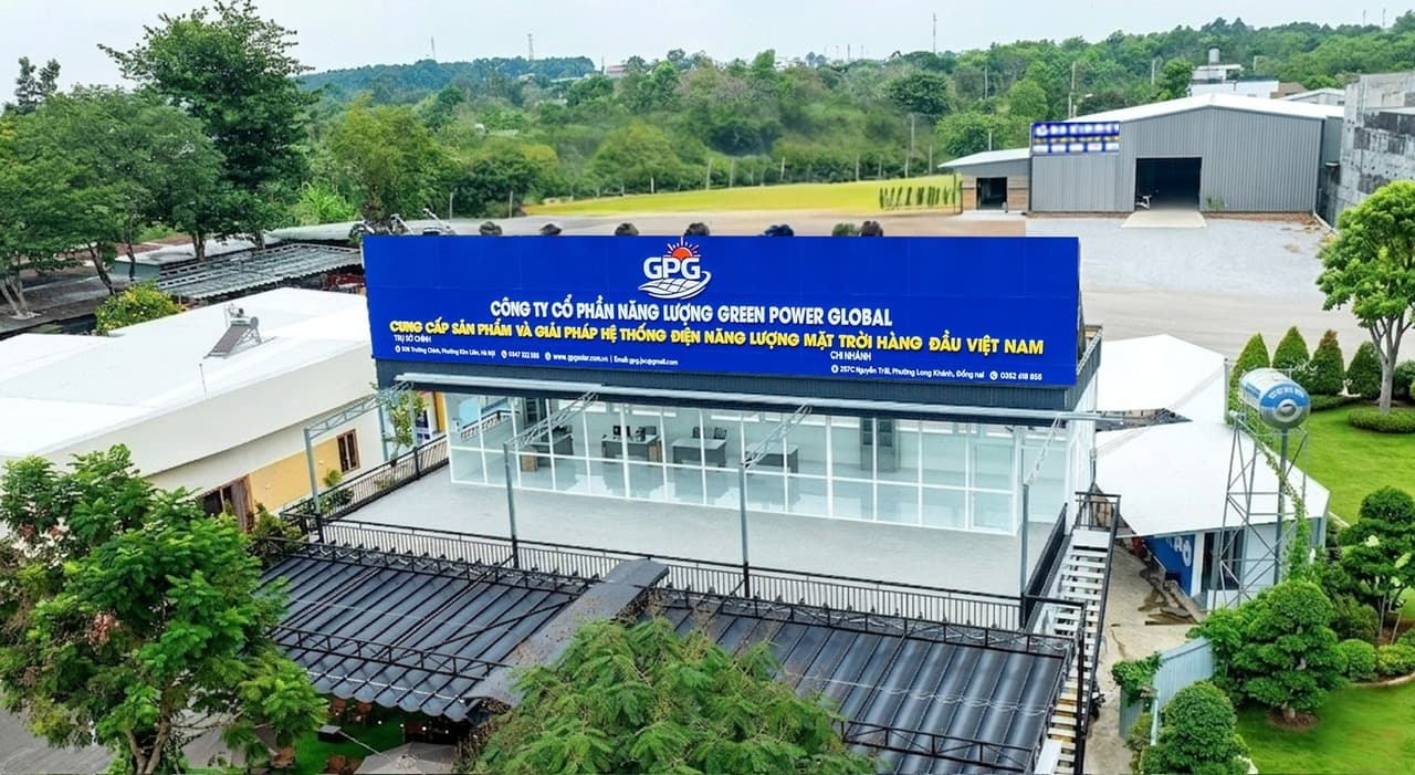 Nhà nhập khẩu